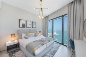 Fantastic high floor 3bed apartment by Suiteable